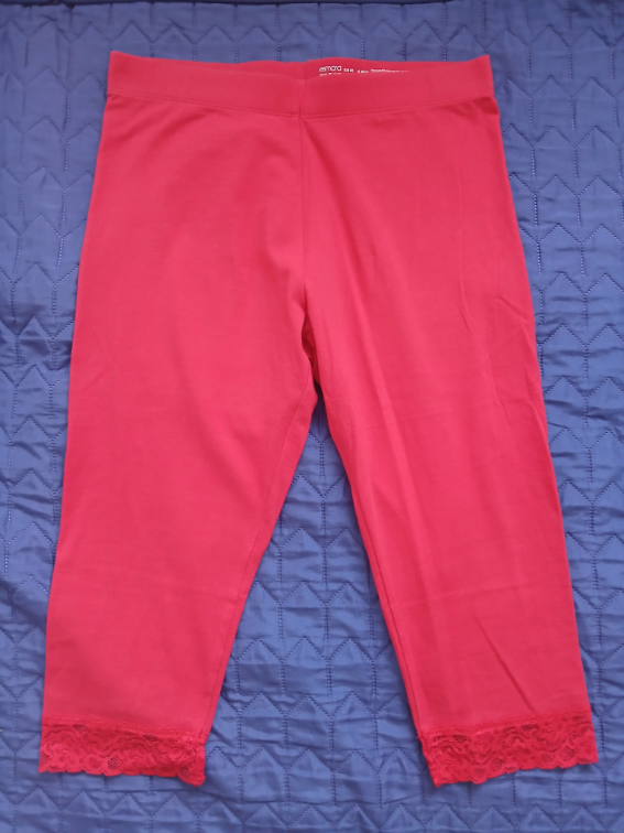 Nove Esmara crvene helanke do kolena sa cipkom,M-L slika #1