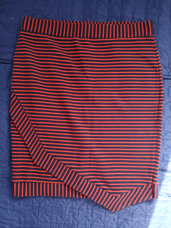 Lindex Holly&Whyte zanimljiva prugasta suknja, M-L slika #1