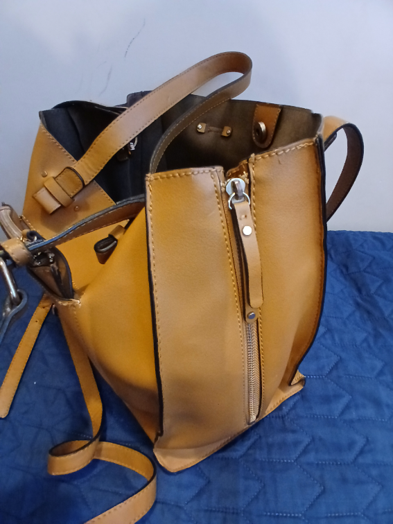 Parfois zuta-oker kozna torba sa novcanikom slika #2