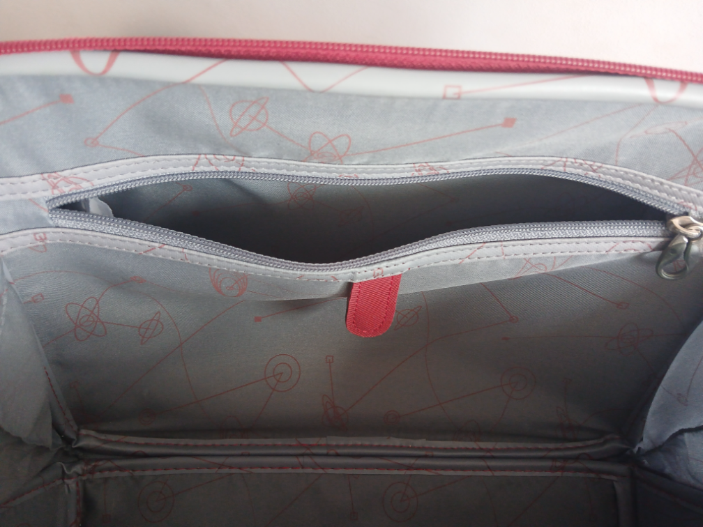 Samsonite crveni neseser - rucni prtljag za avion slika #5