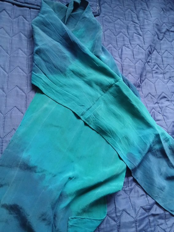 Tirkizna-plava svilena marama - esarpa slika #2