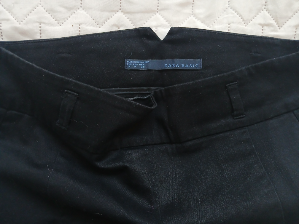 Zara basic crna poslovna mini suknja, M slika #2