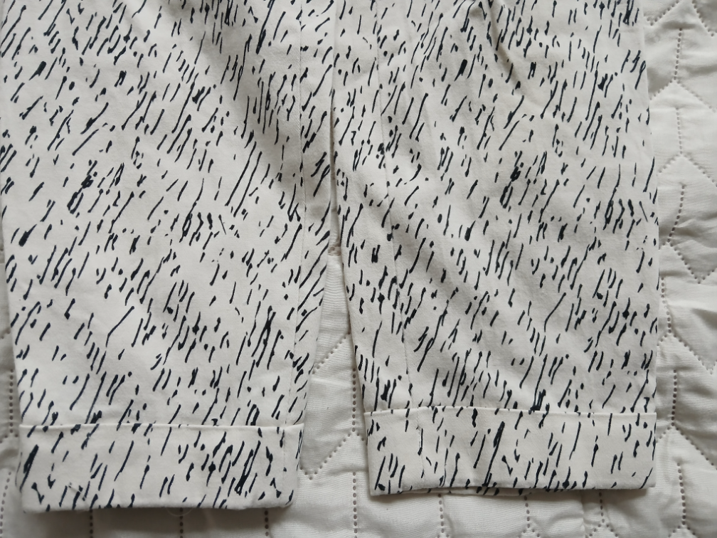 Zara belo-krem-crne dezenirane pantalone, S slika #4