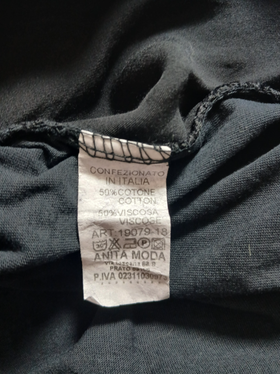 Italijanska crna bluza kombinovanih materijala, L slika #4