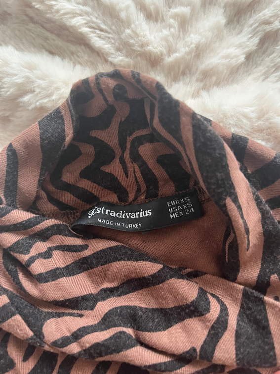 Dve bluze Stradivarius i Primark XS slika #2