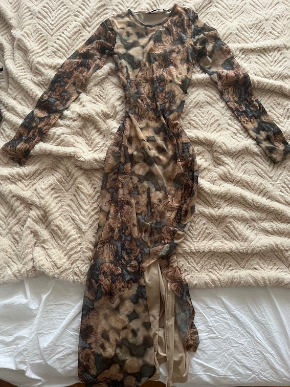 Duga haljina Bershka XS slika #1