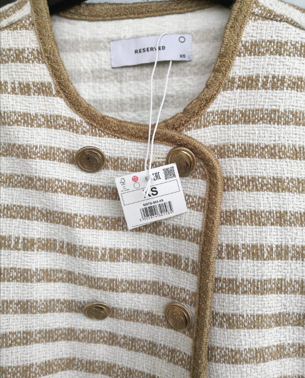 Reserved jaknica slika #2