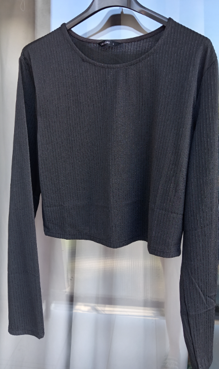 Crna bluza slika #1