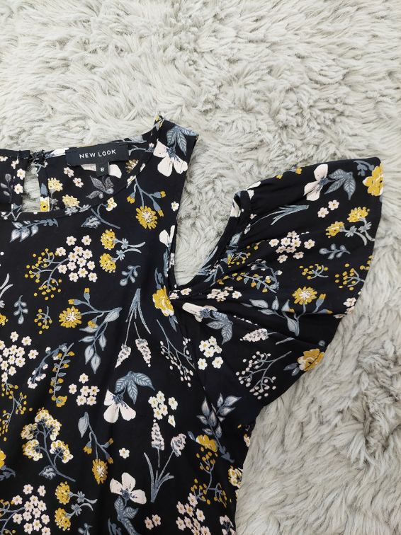 NEW LOOK cvetna bluza slika #4