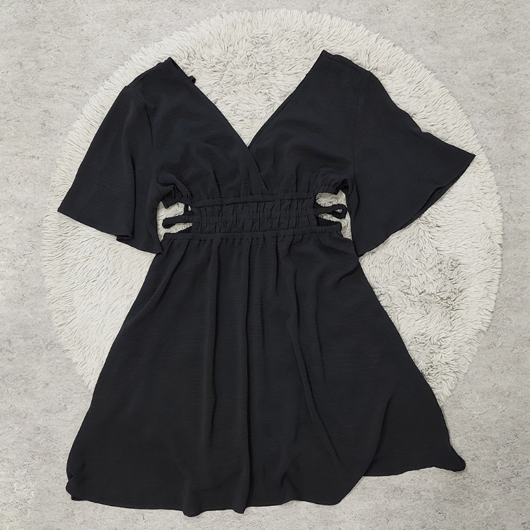 Crna haljina sa prorezima slika #2