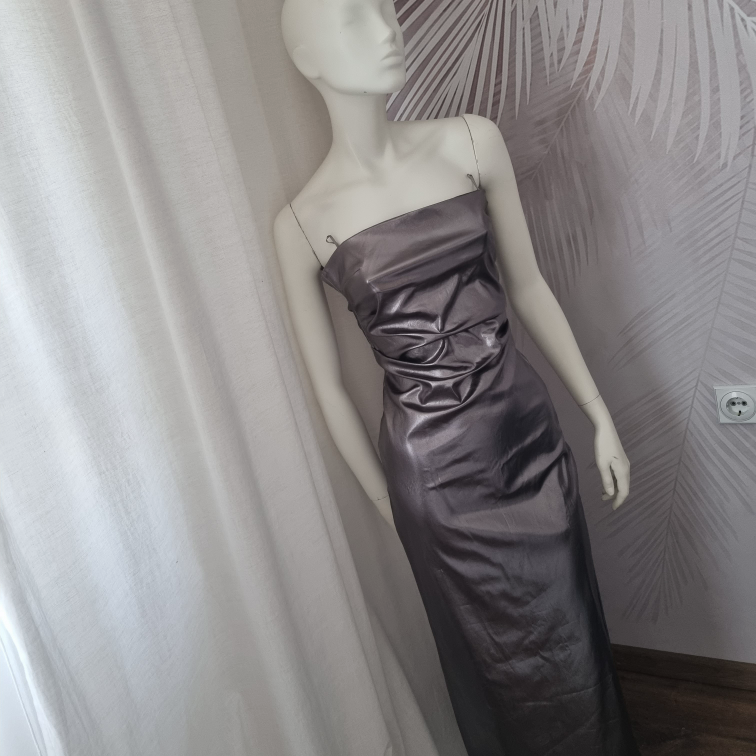 NOVA Zara midi haljina – srebrni sjajni materijal  slika #3