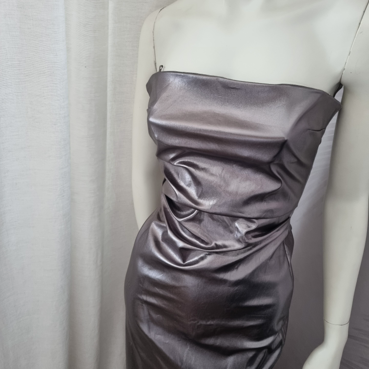 NOVA Zara midi haljina – srebrni sjajni materijal  slika #2