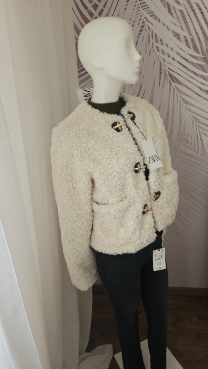 Nova Zara bundica teddy sa kopcama S/M slika #2
