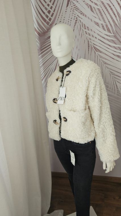 Nova Zara bundica teddy sa kopcama S/M slika #4