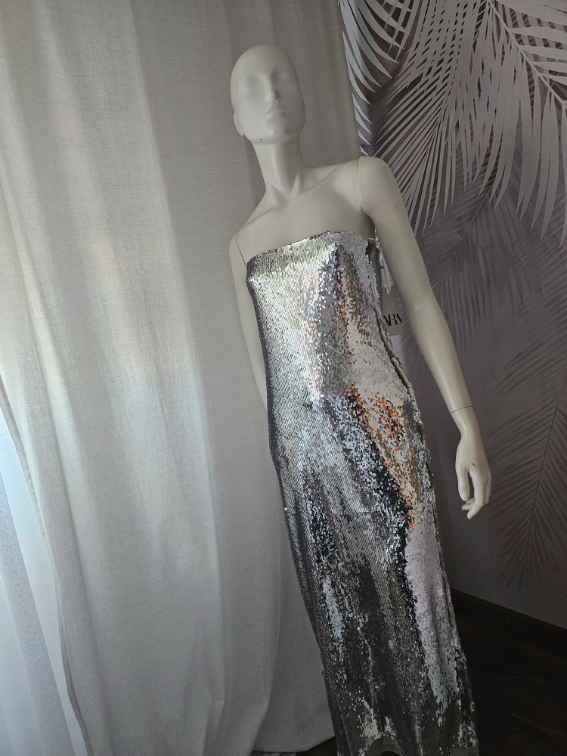 Nova Elegantna Zara midi haljina sa sljokicama  slika #5