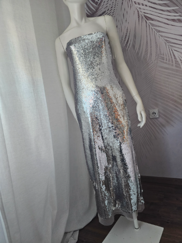 Nova Elegantna Zara midi haljina sa sljokicama 
