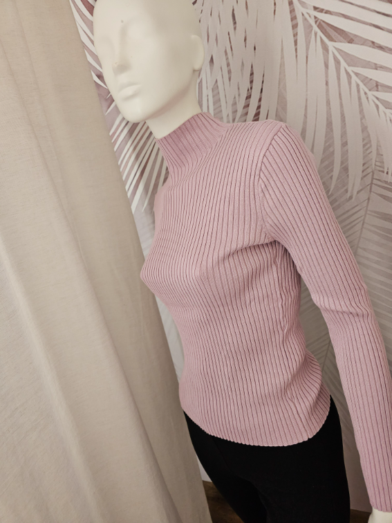 ✨ Nova Zara polurolka – S ✨ 💰 Cena: 1.700 RSD   slika #2