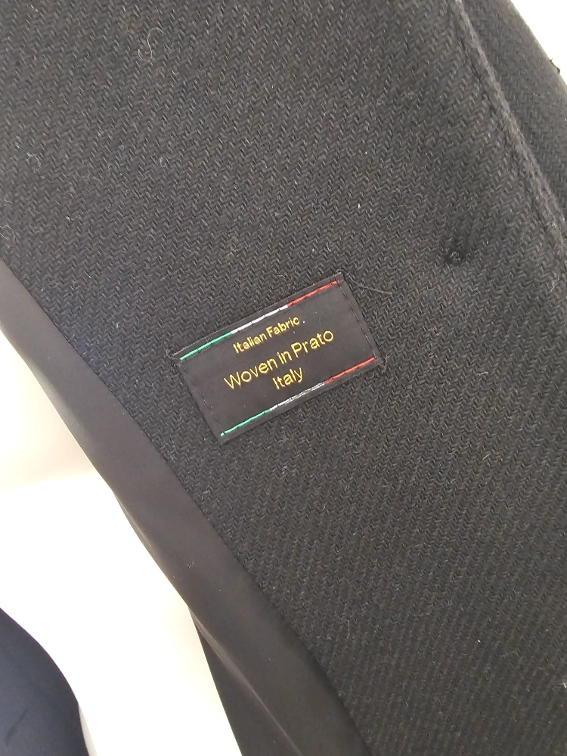 Nov sa etiketom crni Zara kaput  slika #5