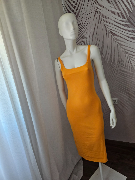 Nova ZARA midi haljina – M veličina – 2.000 RSD  slika #1