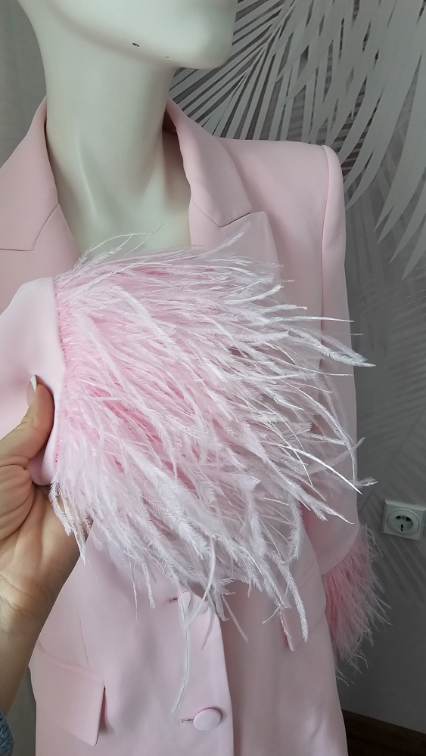 Najpopularniji Zara bebi roze sako sa perjem slika #2