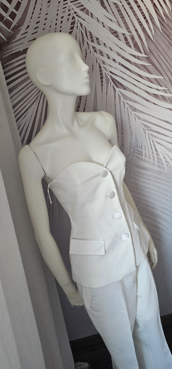 Nov Zara komplet Xs korset i S pantalone 6500 slika #4