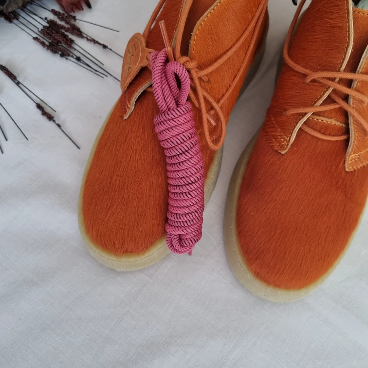 Nove Clarks Zara narandzaste cizmice  slika #2