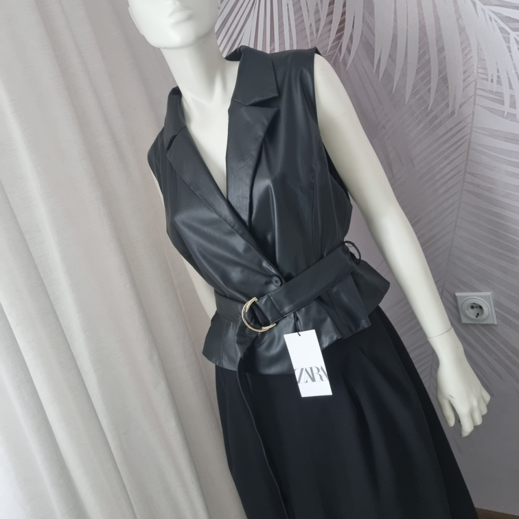 Nova Zara haljina – kontrastna, midi – XS – 3.500  slika #4