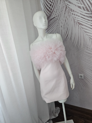 Nova Zara viralna roze haljina Xs vel