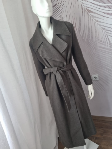 Nov Zara maslinasti kaput XL odg i za XXL