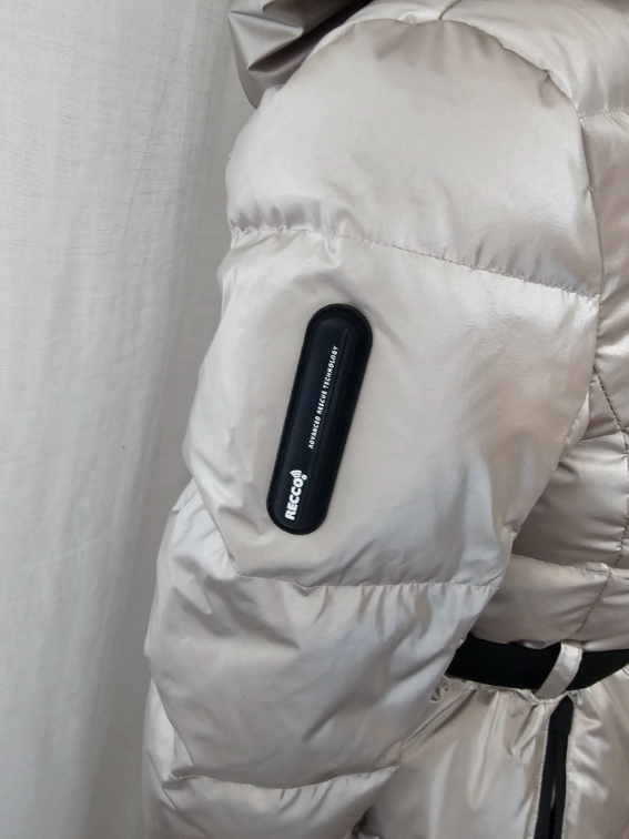 ZARA ski jakna – NOVA, XS – 15.000 RSD slika #3