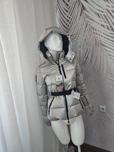 ZARA ski jakna – NOVA, XS – 15.000 RSD