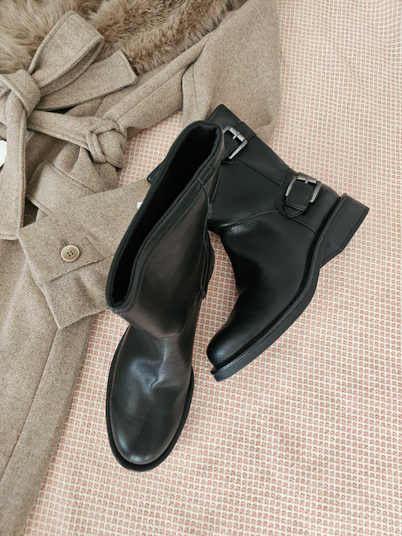 Nove sa etiketom Zara crne cizme 39 vel 25.3cm ug slika #3