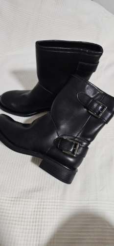 Nove sa etiketom Zara crne cizme 39 vel 25.3cm ug