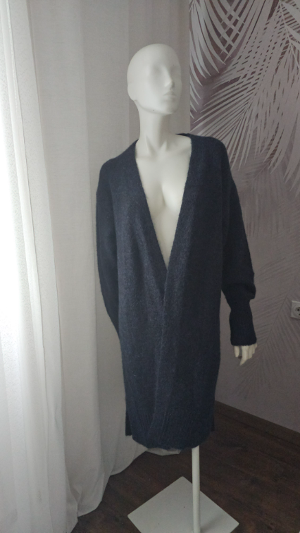 Nov sa etiketom Zara deblji teget kardigan  slika #1