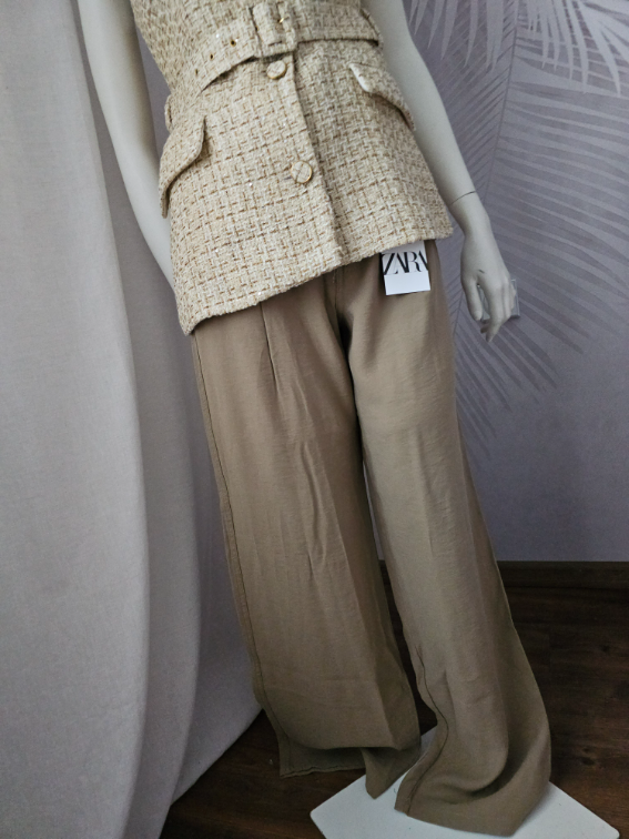 Nove Zara lagane letnje pantalone Xs vel slika #2