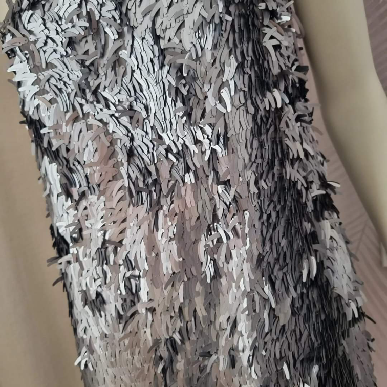 Nova sa etiketom Limited Zara haljina slika #2