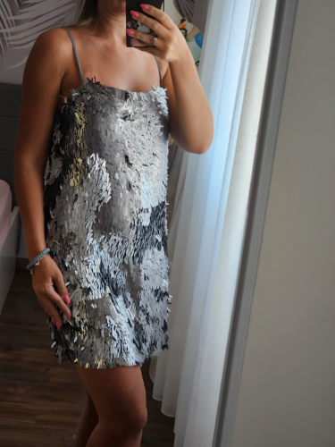 Nova sa etiketom Limited Zara haljina