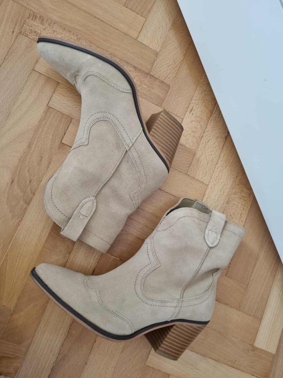 Stradivarius kozne kaubojke slika #3