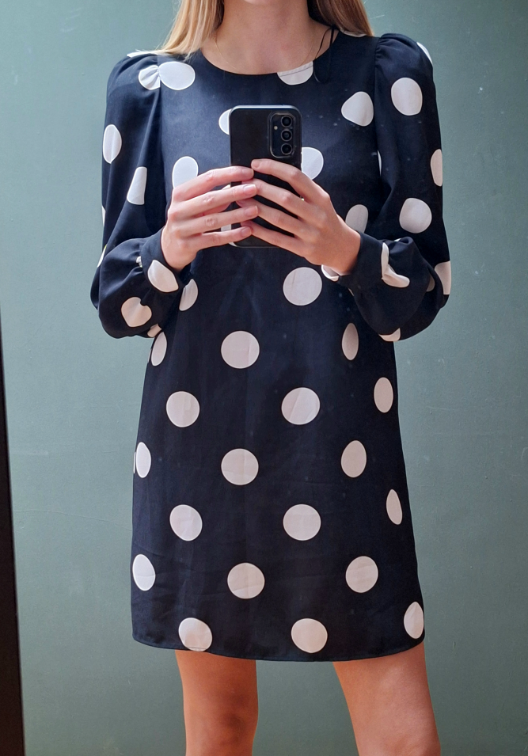 H&M haljina na tufne slika #2
