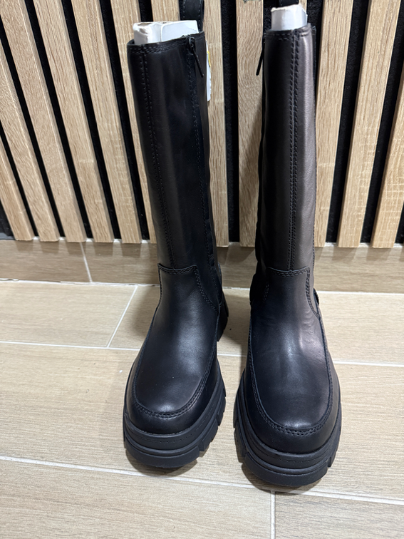 Nove UGG čizme slika #4