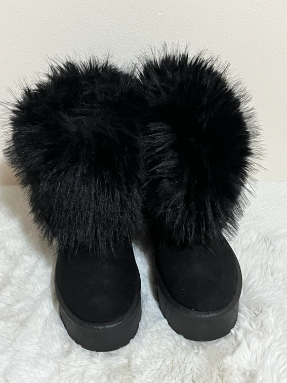 Čupave čizme, poput UGG, 38,5, NOVO  slika #3