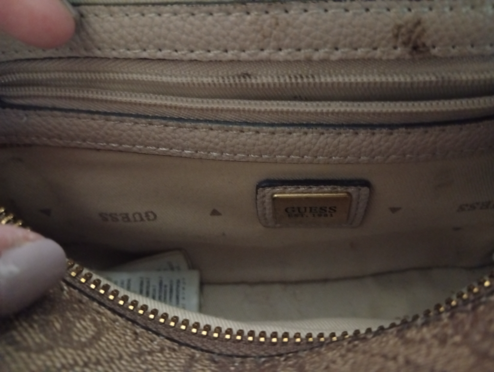Guess torba slika #2