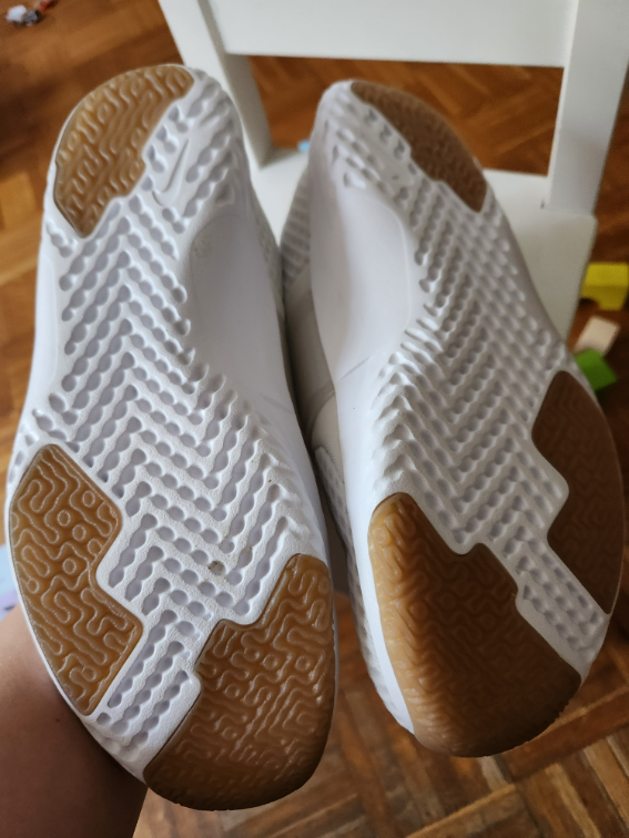 Nike bele patike Renew In Season Tr 10 W novo slika #5