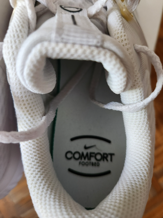 Nike bele patike Renew In Season Tr 10 W novo slika #4