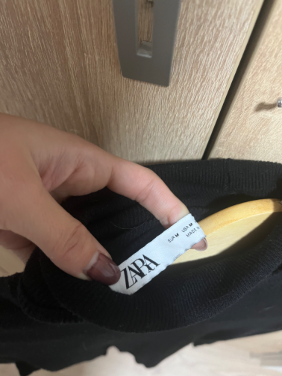 Zara crna rolka slika #2