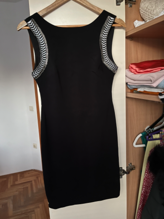 Zara crna haljina slika #1