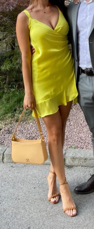 Guess žuta haljina slika #3