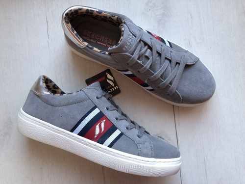 SKECHERS nove patike br 41 ug 27 cm