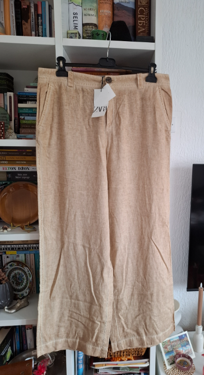 Nove ZARA pantalone XL slika #1