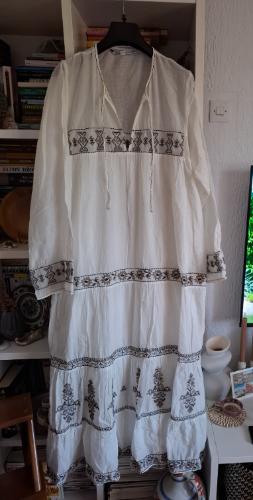 Top, top,..ZARA haljina XL